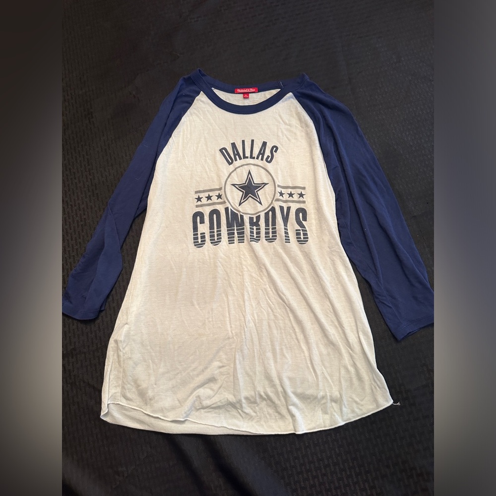 Dallas Cowboys Mitchell & Ness Women’s Raglan Tshirt Size XL